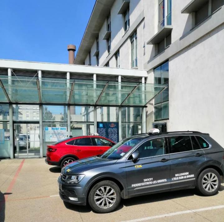 Service de transport de colis Pierrefontaine-les-Varans