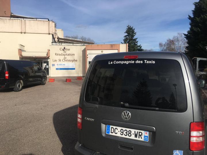 Transfert aéroport Pierrefontaine-les-Varans